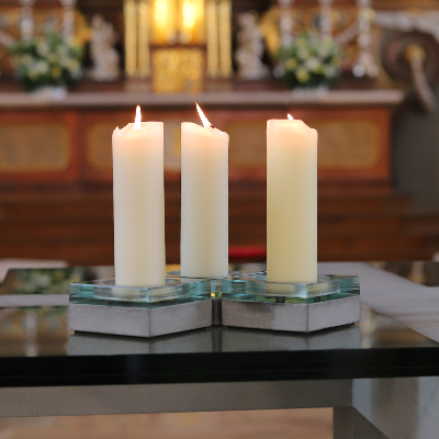 Eucharistiefeier im Zentrum Zehntfeld